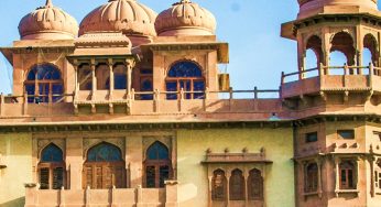 FROM KARACHI TO HAVELIAN, TOGETHER WITH CREATIVE PEOPLE – Travel to Pakistan, experiencing a world of days and nights where you will have another time and space.
